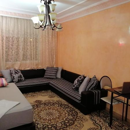 Mohammed V Airport Appartment Deroua Bagian luar foto